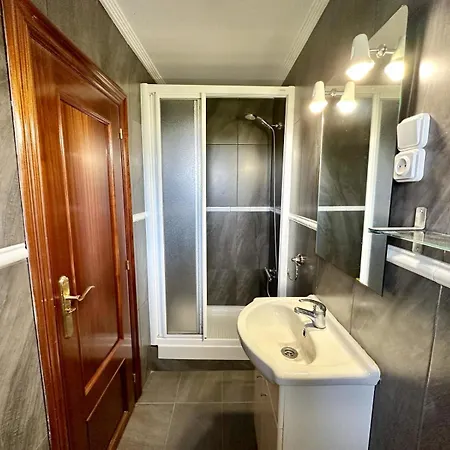 Casa Familiar En Meruelo Con Jardin * San Miguel de Meruelo