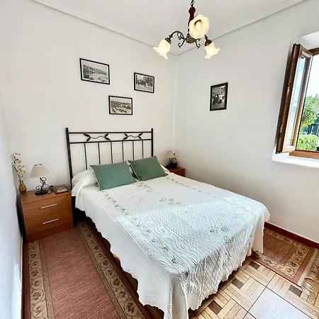 Hébergement de vacances Casa Familiar En Meruelo Con Jardin San Miguel de Meruelo